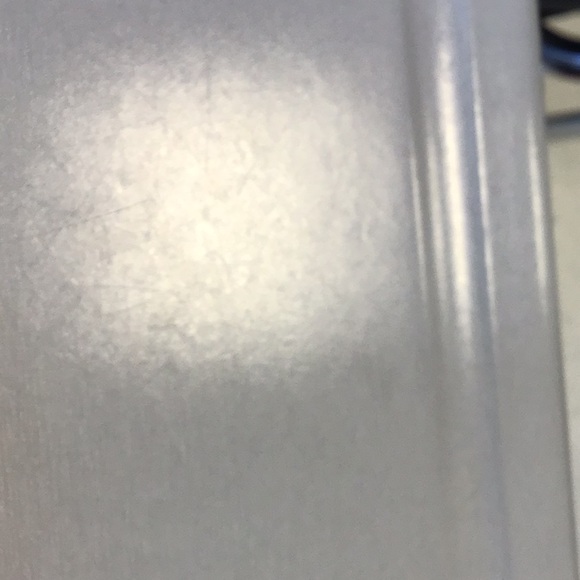 Meet your Posher, Elisa - Picture 1 of 1